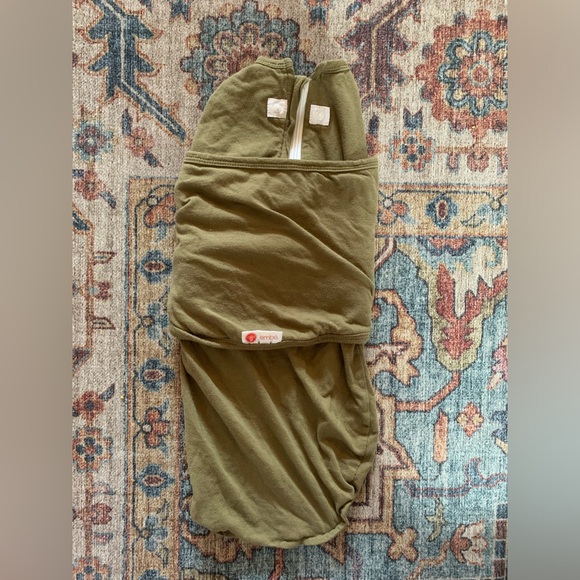 Embé Swaddle - Picture 5 of 7